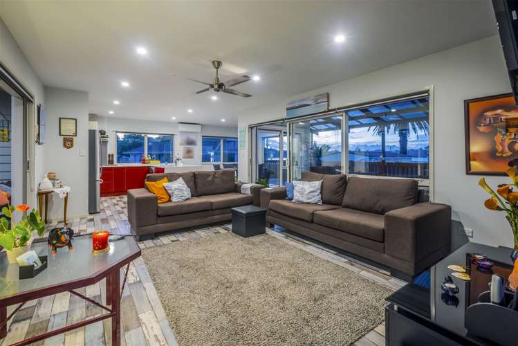 3 Karaka Road Kawakawa Bay_11