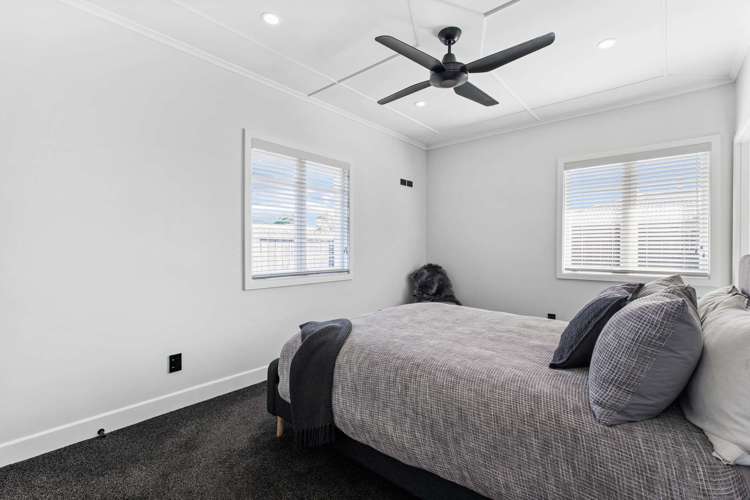 14 Howden Street Waiuku_14