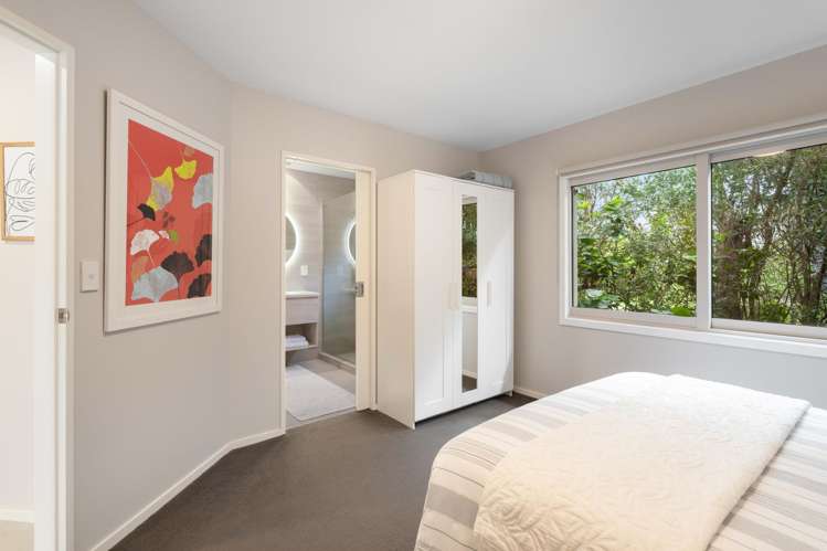 220 Kenwood Drive Matarangi_12