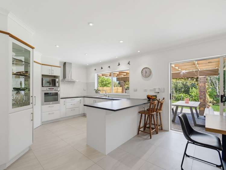 17 Brights Road_4