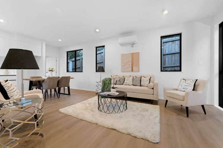 24C Zingaro Place Massey_4