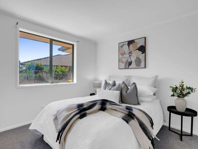 5 Locksley Lane Hamilton East_21