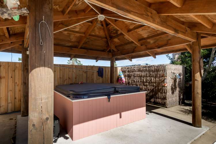 64 Houghton Road Ngahinapouri_26