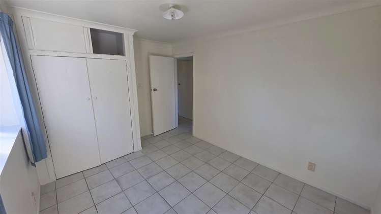Graham Avenue Te Atatu Peninsula_6