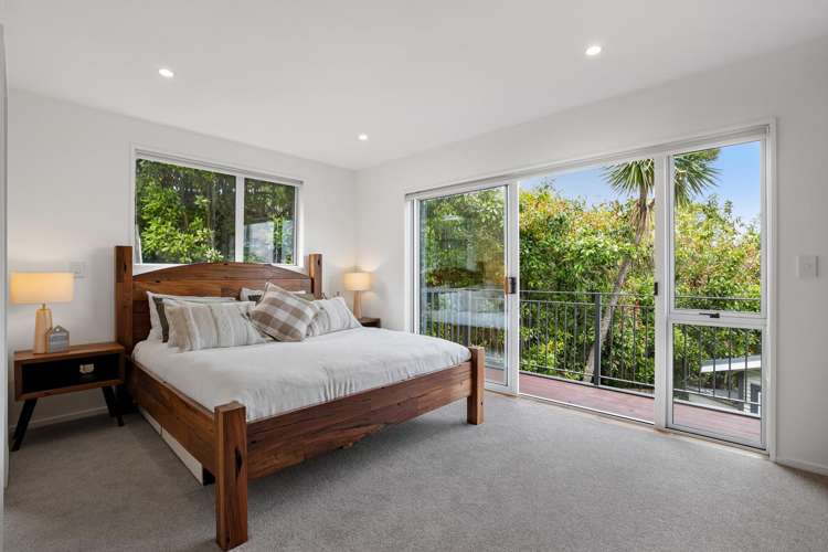 2 Evergreen Place Sunshine Bay_11