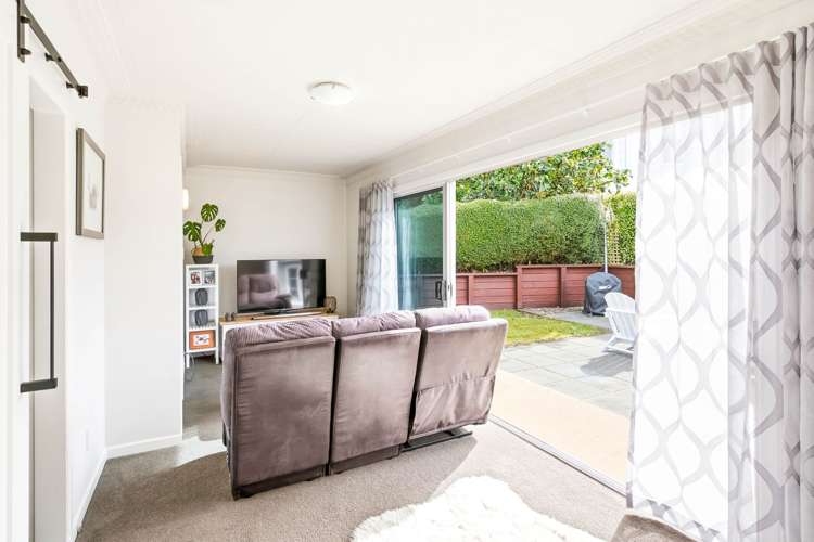 54 Oakwood Avenue Maryhill_18