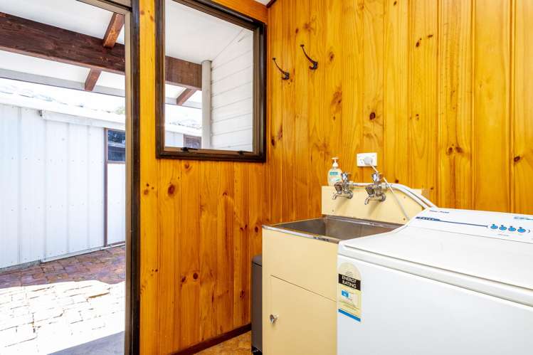 37 Adamson Drive Arrowtown_11