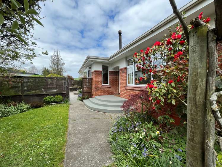 17 Constitution Avenue Milton_26