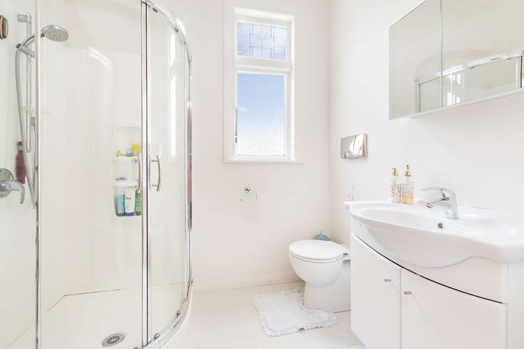 10 Bruges Avenue Miramar_18