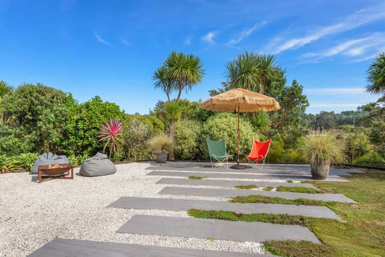 21 Carter Road Oratia_14