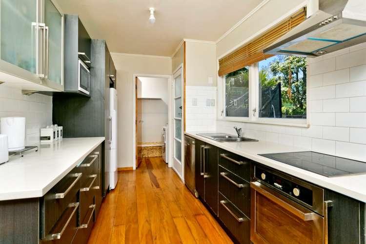 36 Hellyers Street Birkdale_6