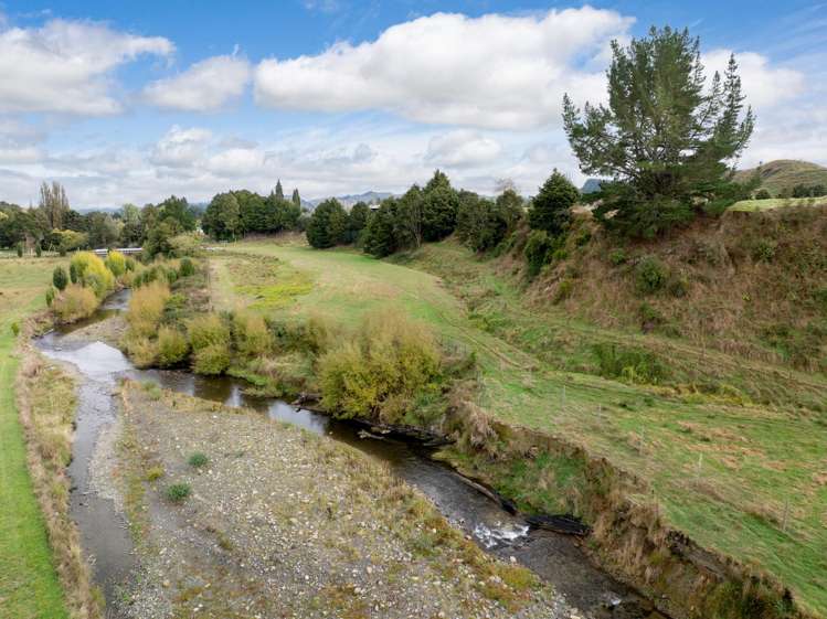 19 Body Road Manunui_16