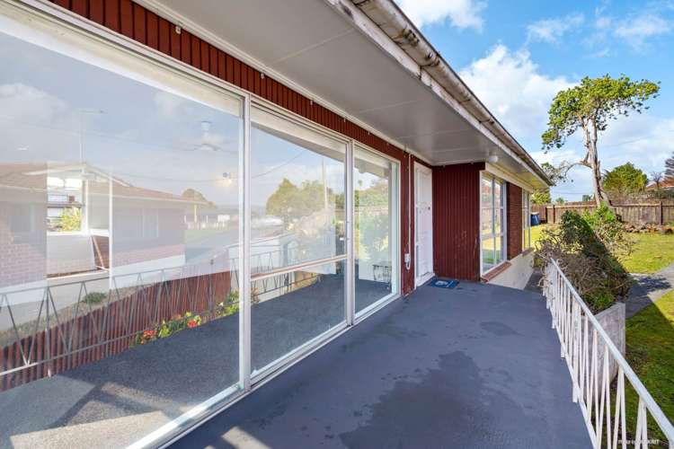 303 Great North Road Henderson_19