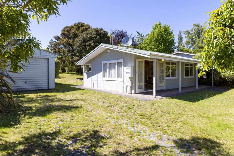 1 and 2/12 Kereru Street Two Mile Bay_0