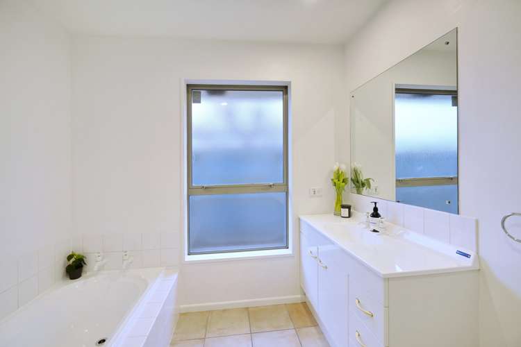 7 Edmund Storr Road Halswell_16