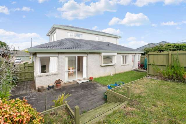 1/19 Ambleside Drive Northpark_4