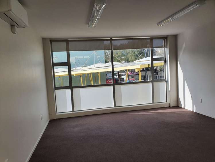 First Floor/38 Devon Street West New Plymouth_8