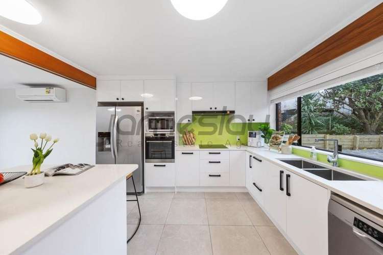 2/119 Saint Andrews Road Epsom_3