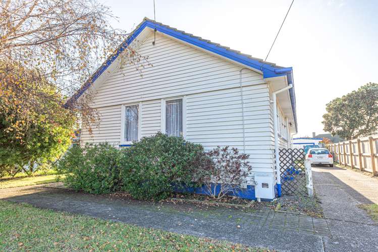 10 Armstrong Place Gonville_13
