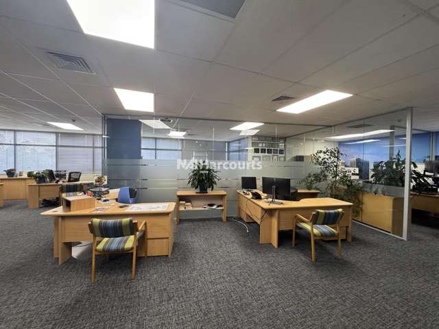 D/28 William Pickering Drive Rosedale_3