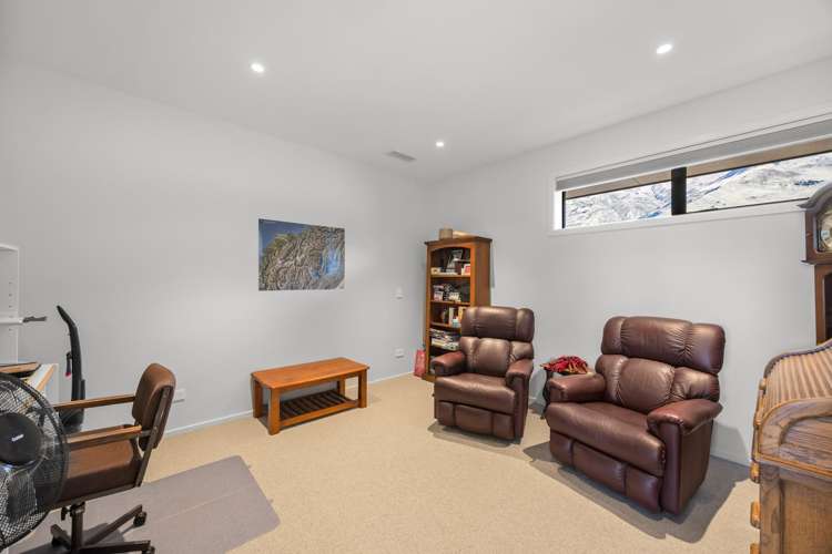 19 Glenbrae Crescent Wanaka_13