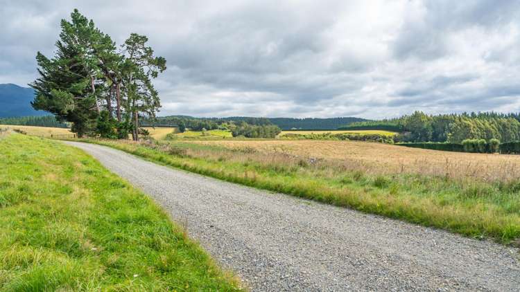 421 Cramptons Bush Road Broomfield_8