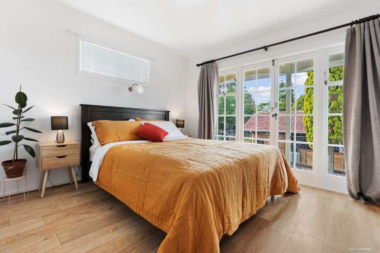 1/25 Glenmore Road Sunnyhills_7