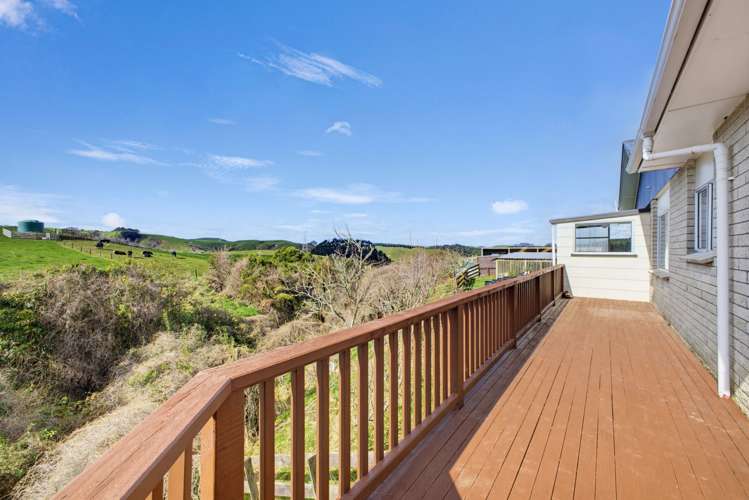 131 Tiromoana Road Eltham_18