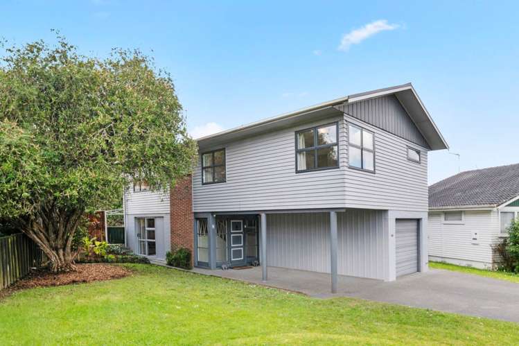 4 Blyton Lane Pakuranga Heights_0