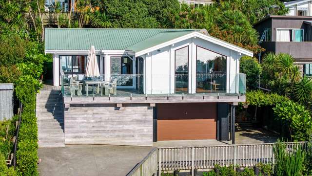 3 Edwin Mitchelson Road Muriwai Beach_4