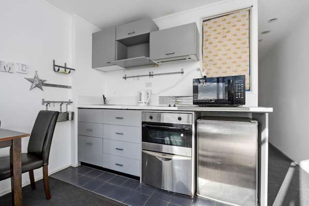 1203/72 Nelson Street Auckland Central_4