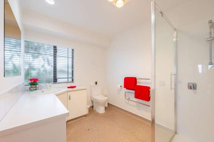 41 Hetley Crescent Taradale_12