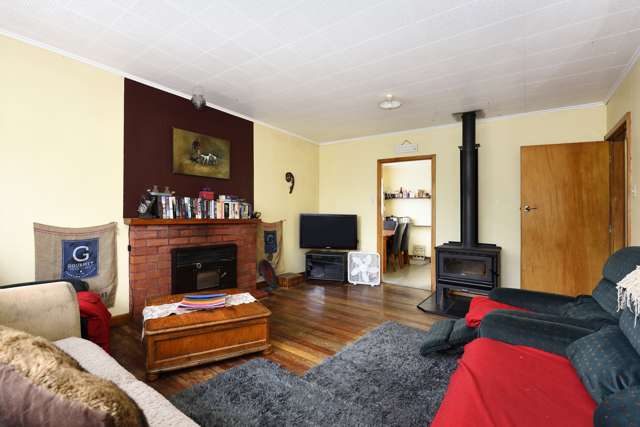 12 Kowhai Street Tapawera_2