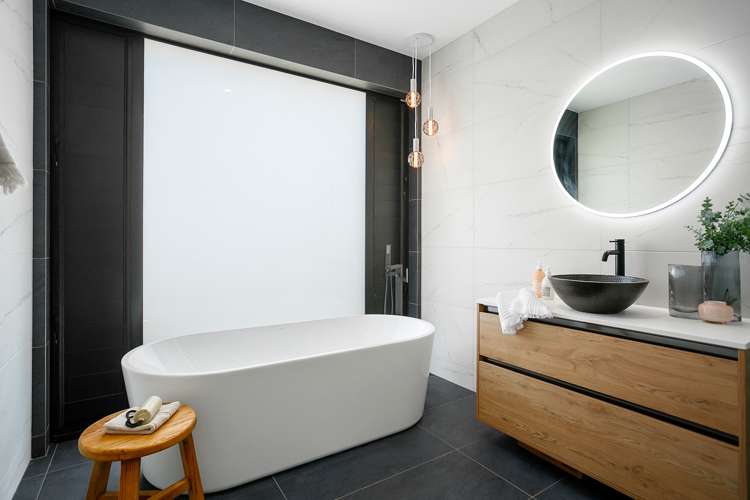 7 Artistic Avenue Leamington_22