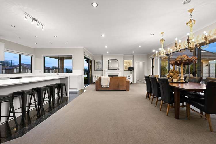 202 Saint James Drive Huntington_8