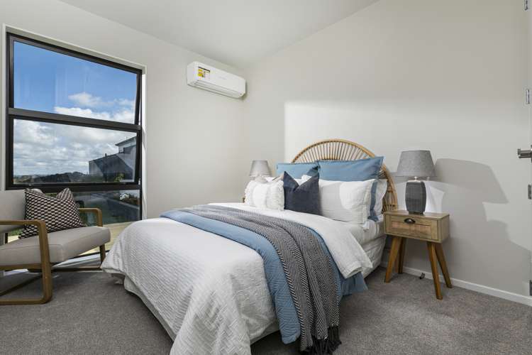 36 Taiororua Avenue Massey_12