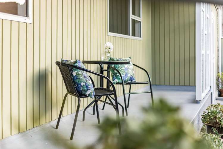 1/13 Roband Crescent Brown Owl_18