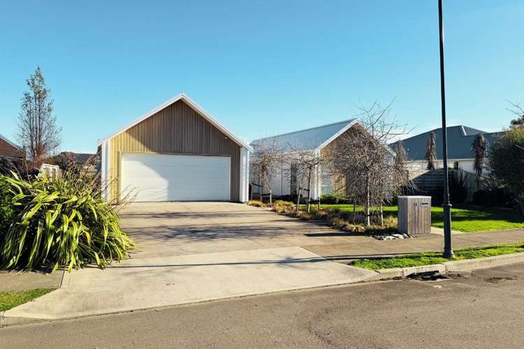 18 Tuatahi Ave 10754_1