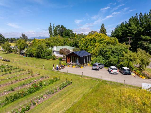 58 Moroa Road – Greytown Honey