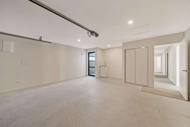 5 Llew Summers Street Belfast_22