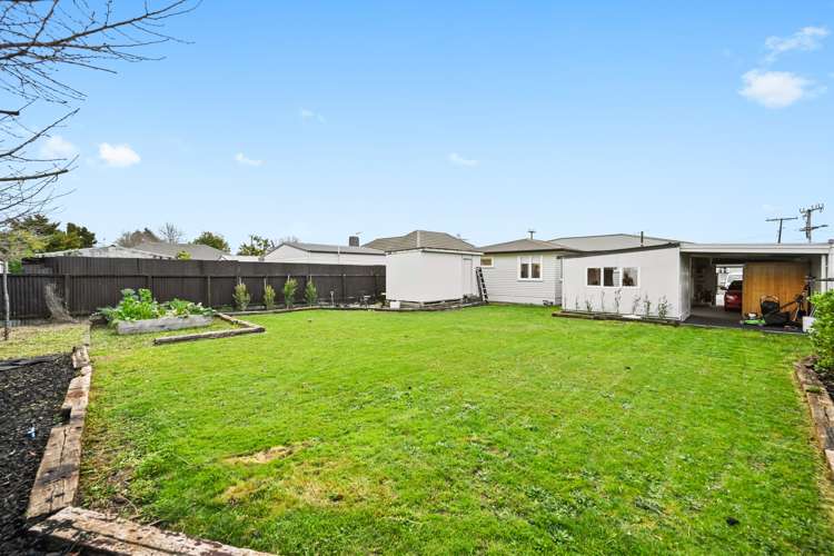 6 Barrie Crescent Silverdale_13