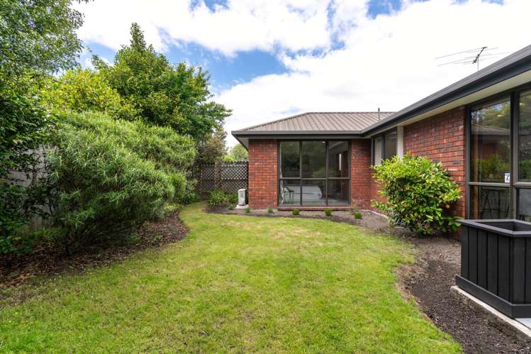 2/40 Windermere Road Papanui_17