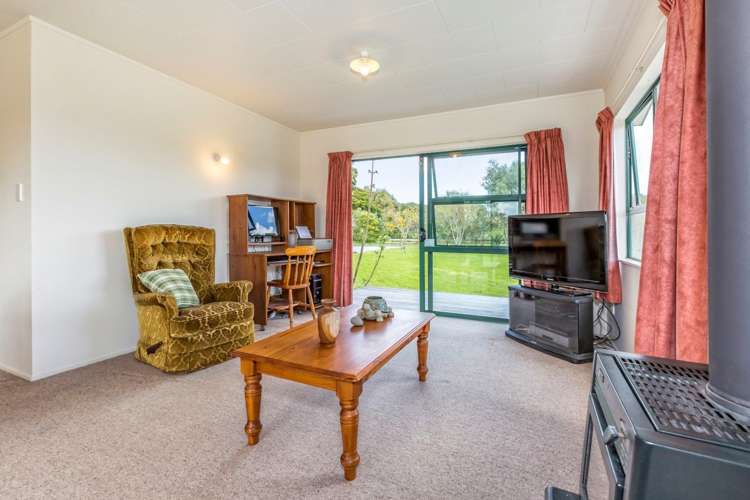 113 Hull Road Waiuku_8