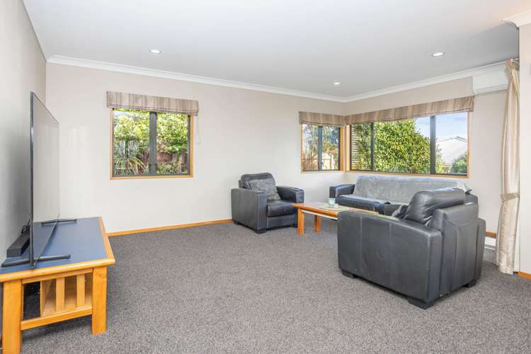 1 Sunnyhills Avenue Glenview_29