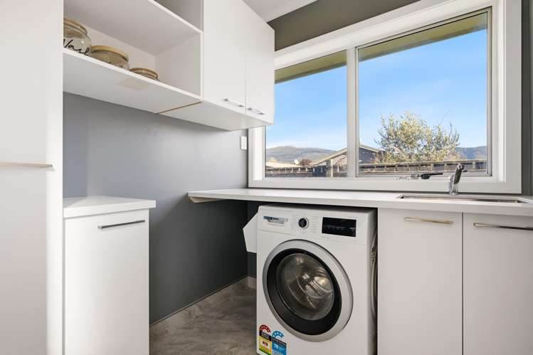 86 Maria Place Turangi_14