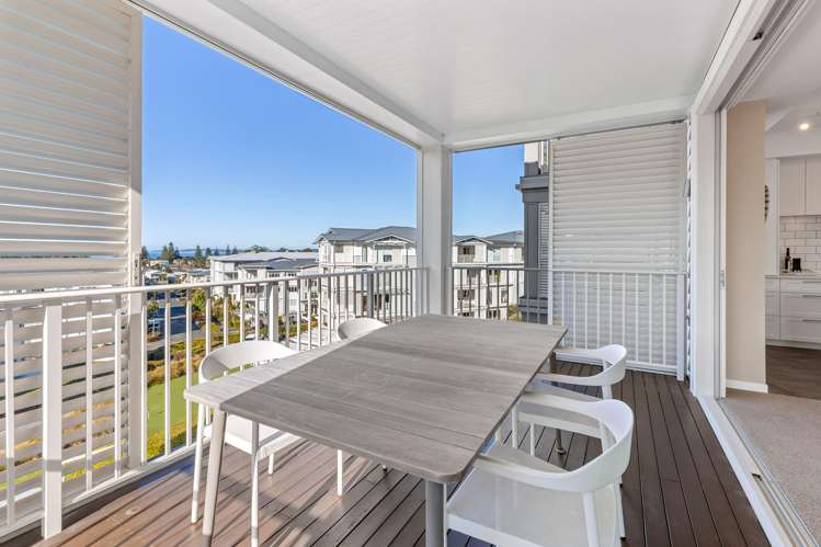 172 Landmark Terrace Orewa_17