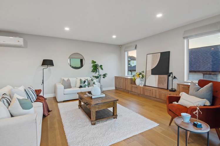 162 Arran Point Parade Orewa_24