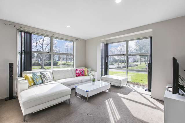 20 Phar Lap Crescent Takanini_2