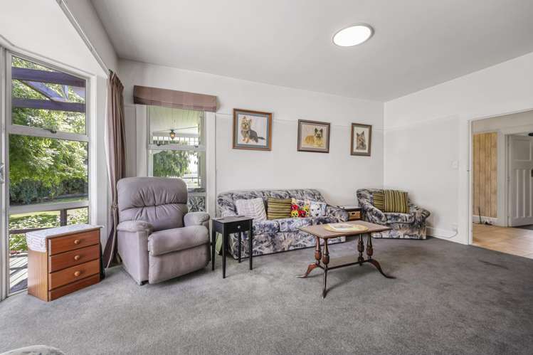 1649 Cust Road Cust_5