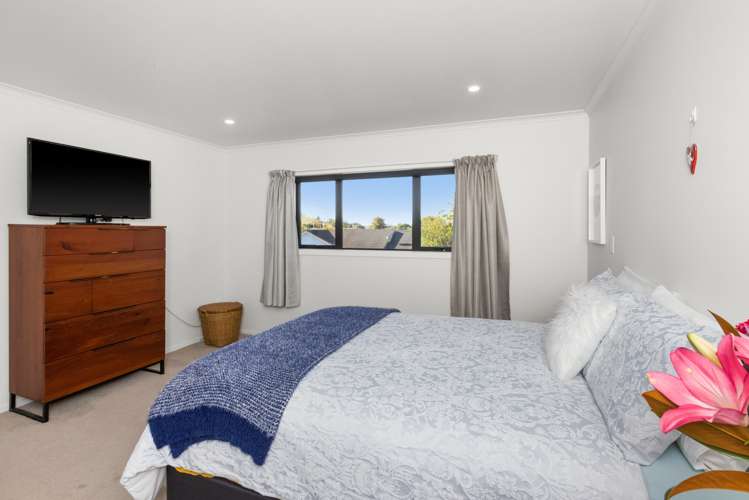 39b Hetley Crescent Taradale_11